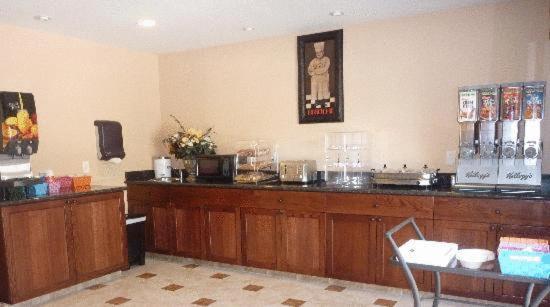 Travelodge Inn & Suites By Wyndham Yucca Valley/Joshua Tree מראה חיצוני תמונה