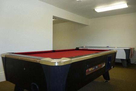 Travelodge Inn & Suites By Wyndham Yucca Valley/Joshua Tree מראה חיצוני תמונה