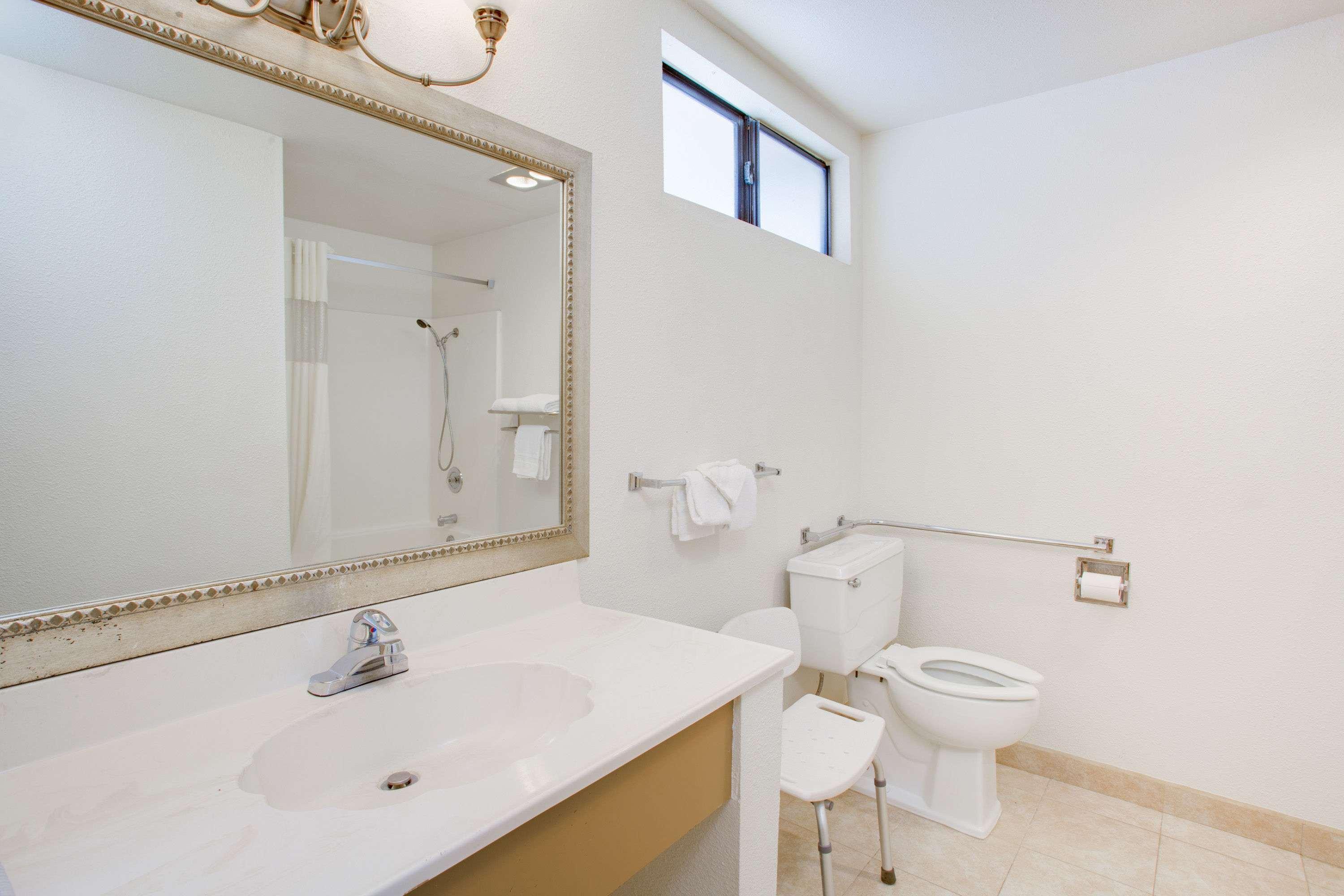 Travelodge Inn & Suites By Wyndham Yucca Valley/Joshua Tree מראה חיצוני תמונה